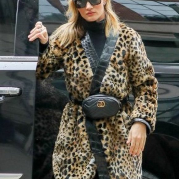 Sold 💔 Gucci GG Marmont leather belt bag - Picture 8 of 11